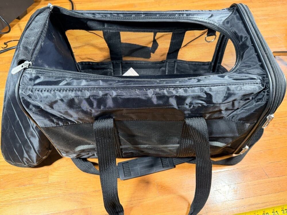 Sherpa Original Deluxe Large Black Soft-Sided Pet Carrier Dog Cat Travel Bag